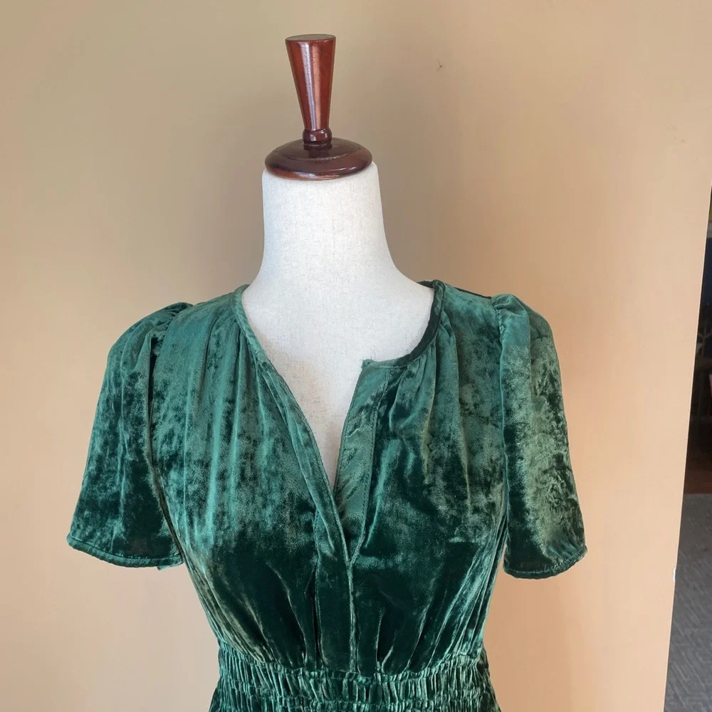 Anthropologie Somerset Velvet Tiered Maxi Dress Small Green‎ Whimsical V Neck - Picture 3 of 9